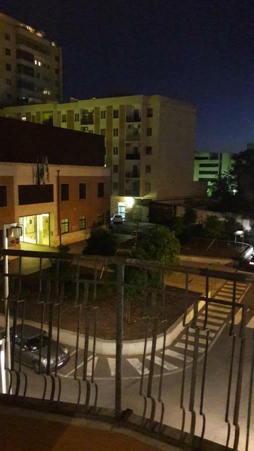 Centrum Rooms Cagliari Buitenkant foto