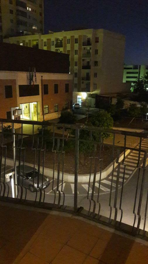 Centrum Rooms Cagliari Buitenkant foto